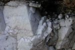 Makrokrystalický vápenec - mat. hornina drahokamů/Macrocristalline limestone - Mogok gem mother rock