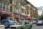 Ulice v historickém centru Yangonu / Yangon street